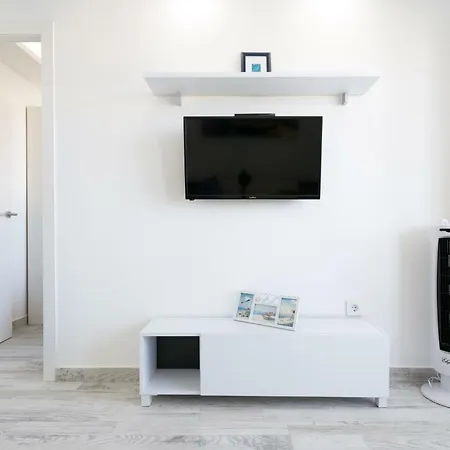 Appartement 408 Enchanting El Dorado Accommodation, Sea View!