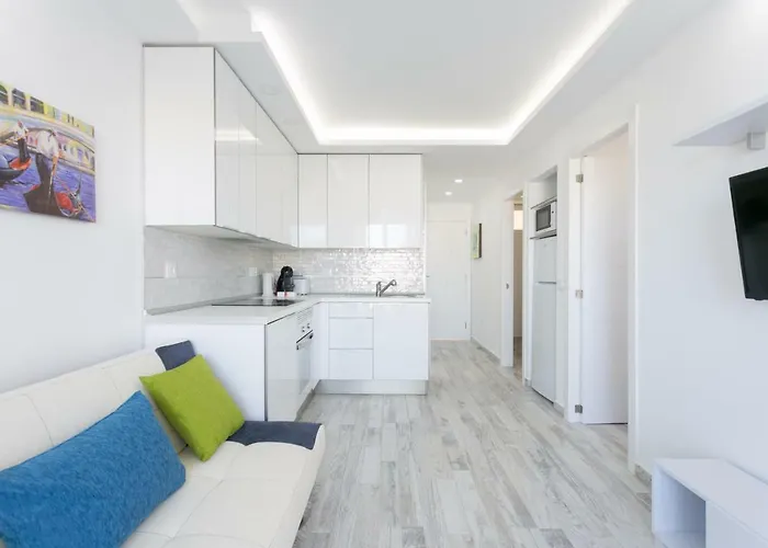 408 Enchanting El Dorado Accommodation, Sea View! * プラヤ・デ・ラス・アメリカス