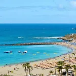 Apartment 408 Enchanting El Dorado Accommodation, Sea View!