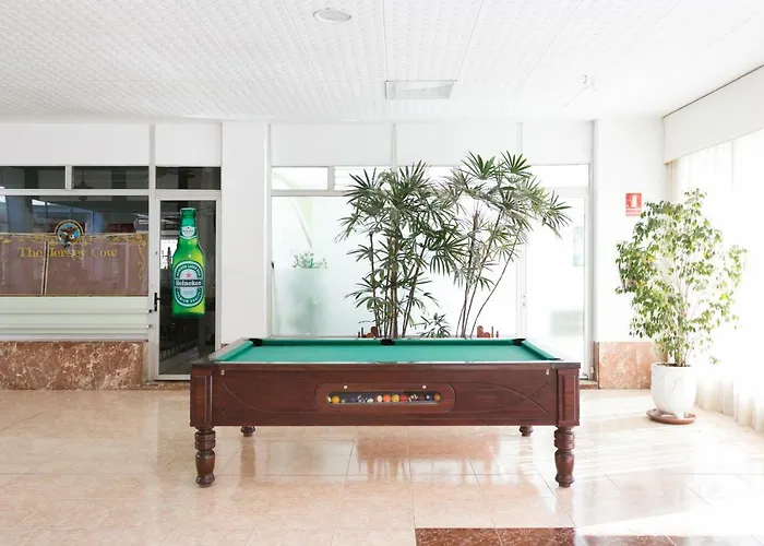 Apartament 408 Enchanting El Dorado Accommodation, Sea View!